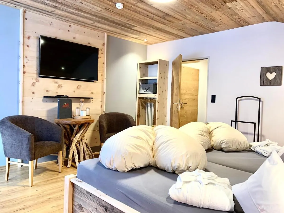 Boutique Hotel Laengenfelder Hof Grainau 4*,