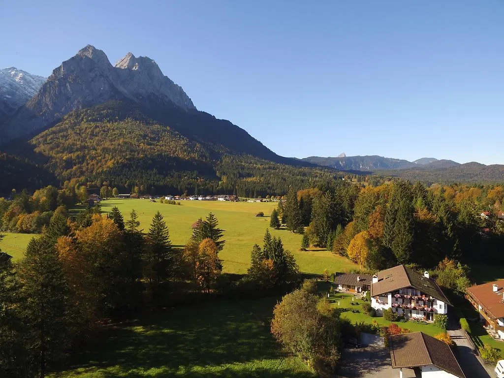 Hotel Längenfelder Hof Grainau 4*,